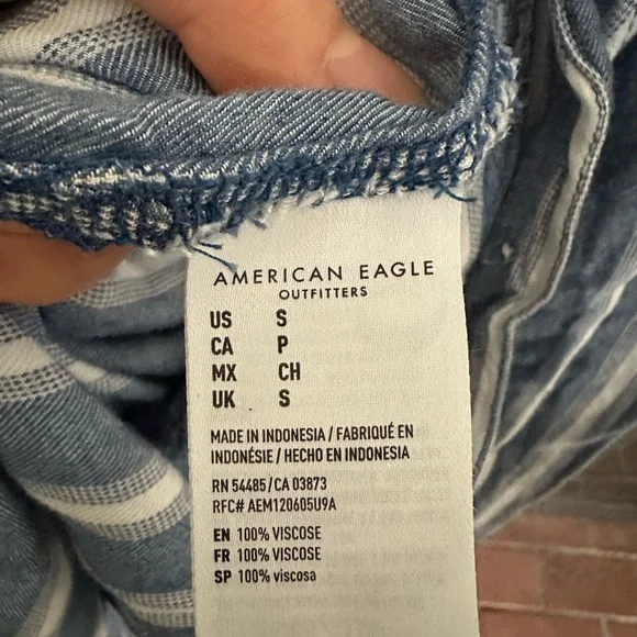 American Eagle Blue and White Striped Boyfriend Button Up Shirt - Picture 4 of 4